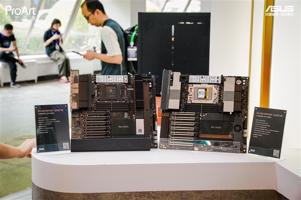 PG电子平台：华硕X870主板领衔多款ProArt、WS主板惊艳BIRTV2024(图4)