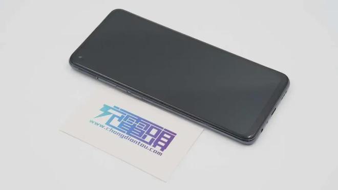 这些手机在用的FLASH芯片同样适合ARM架构游戏掌机应用(图12)