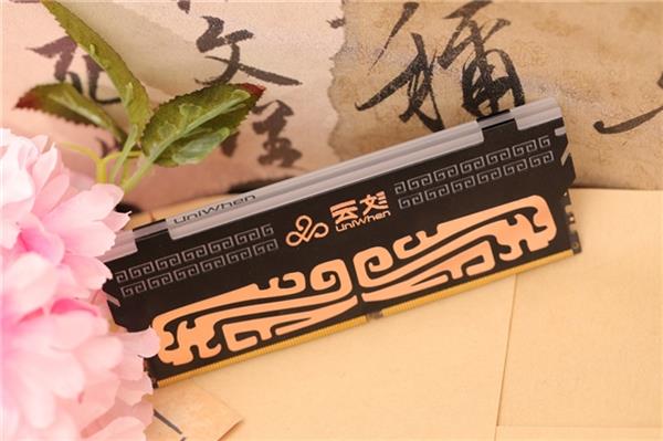海力士Adie加持云彣墨云藏境内存条轻松8000(图3)