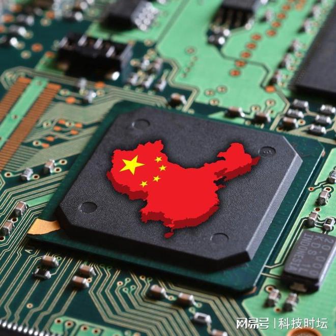 芯片突破：中国科学家打造“不朽”存储芯片