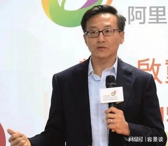 美国8大华人富豪在美华人原来这么有钱控制着老美关键产业(图15)