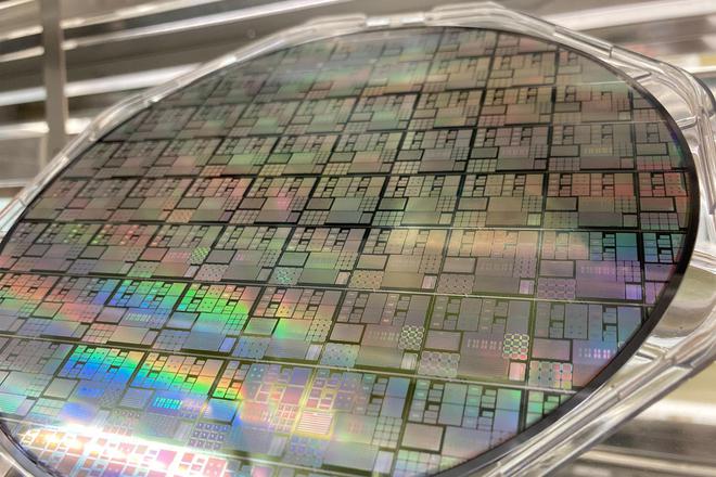 PG电子平台：存储：AI影响加深DRAM、NAND供需随动(图3)