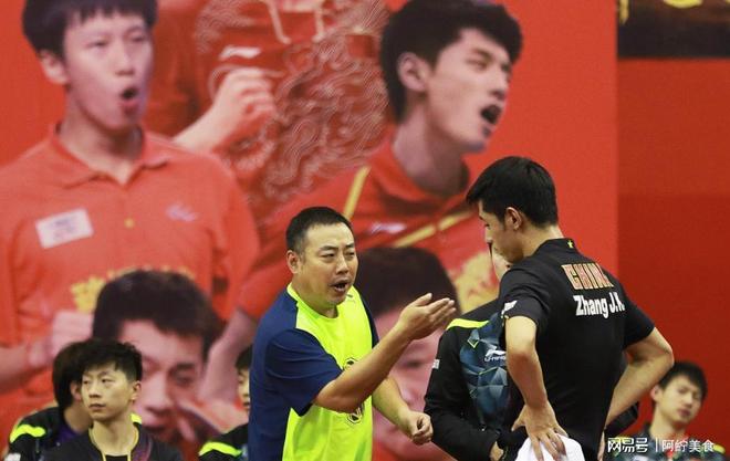 刘国梁被指在云南被捕豪宅内现金被查获！(图10)