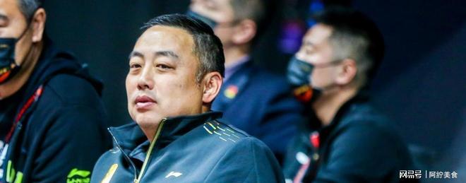 刘国梁被指在云南被捕豪宅内现金被查获！(图15)