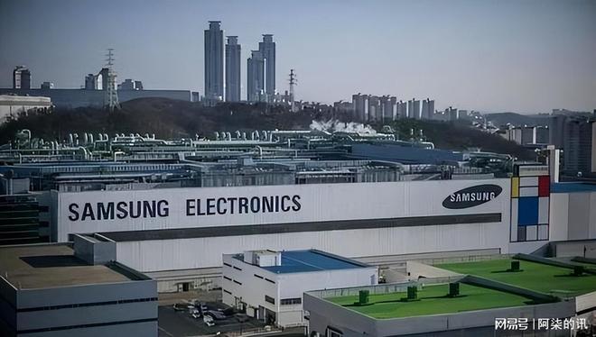 PG电子网站：韩国媒体：中国在被美国制裁的绝境下竟然在芯片技术上反超韩国